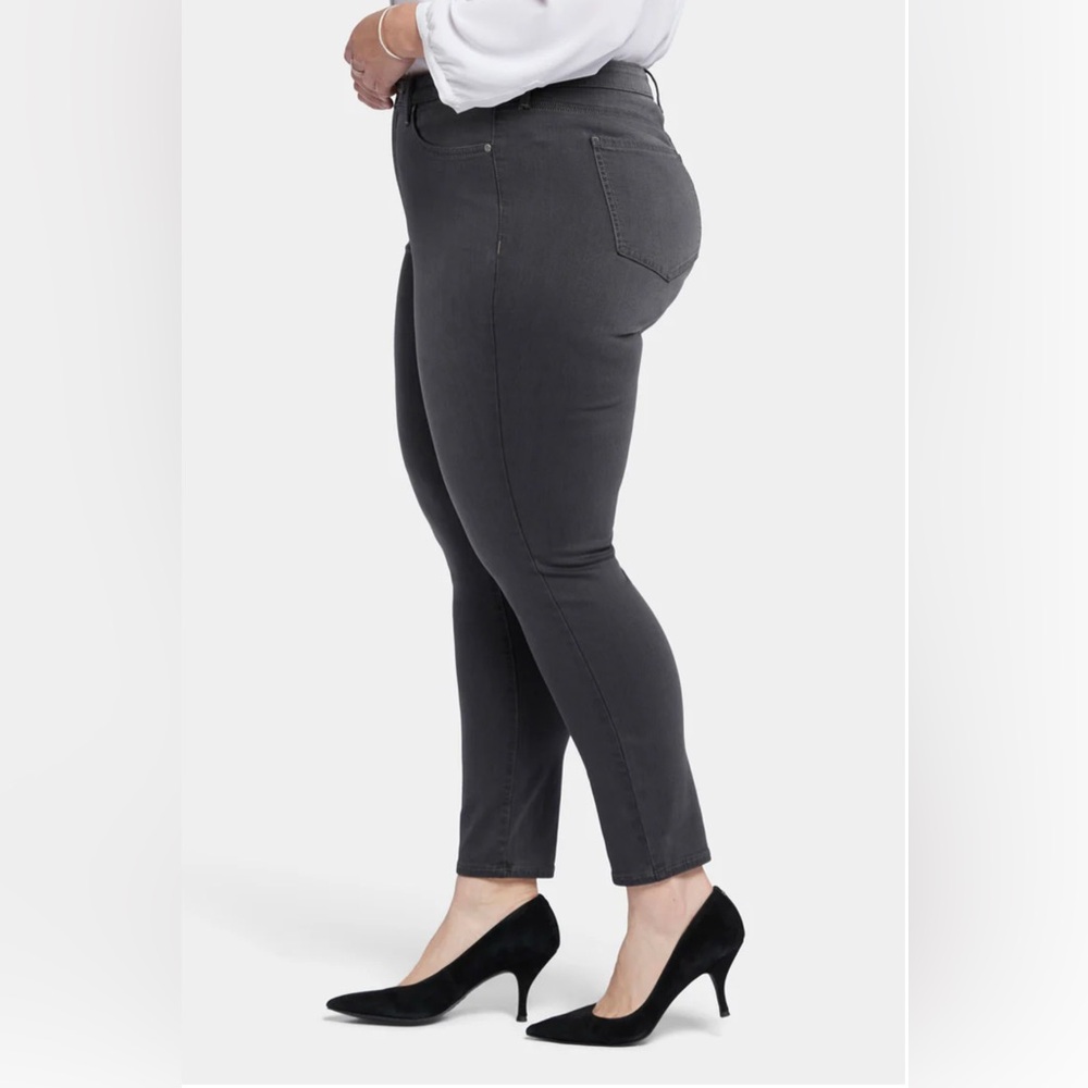 NYDJ Women's Charcoal Skinny Jeans - Picture 5 of 6